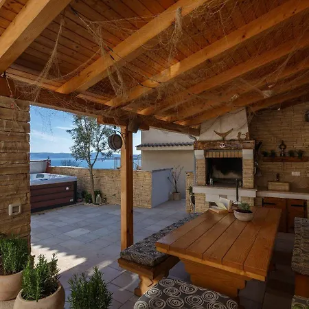 Faszinierendes Nur 500 Meter Zum Mit Meerblick, Whirlpool, Grill *