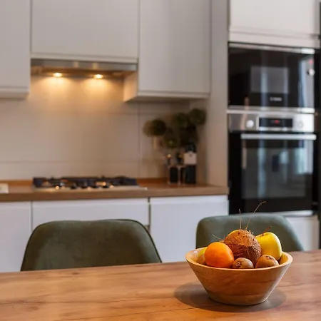 Faszinierendes Nur 500 Meter Zum Mit Meerblick, Whirlpool, Grill Semesterbostad Dramalj