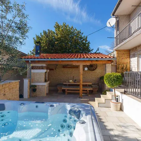 Faszinierendes Nur 500 Meter Zum Mit Meerblick, Whirlpool, Grill *