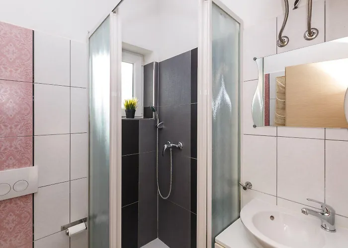 Faszinierendes Nur 500 Meter Zum Mit Meerblick, Whirlpool, Grill *